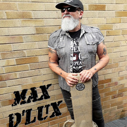 Max D Lux